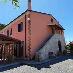 Colle Mezzano Appartamento Cecina (Livorno)