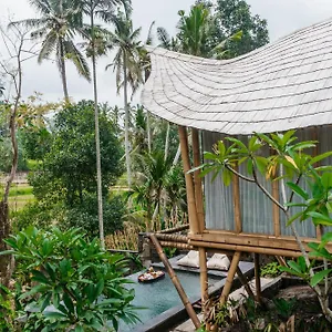 **** Отель Wadari Retreat Индонезия