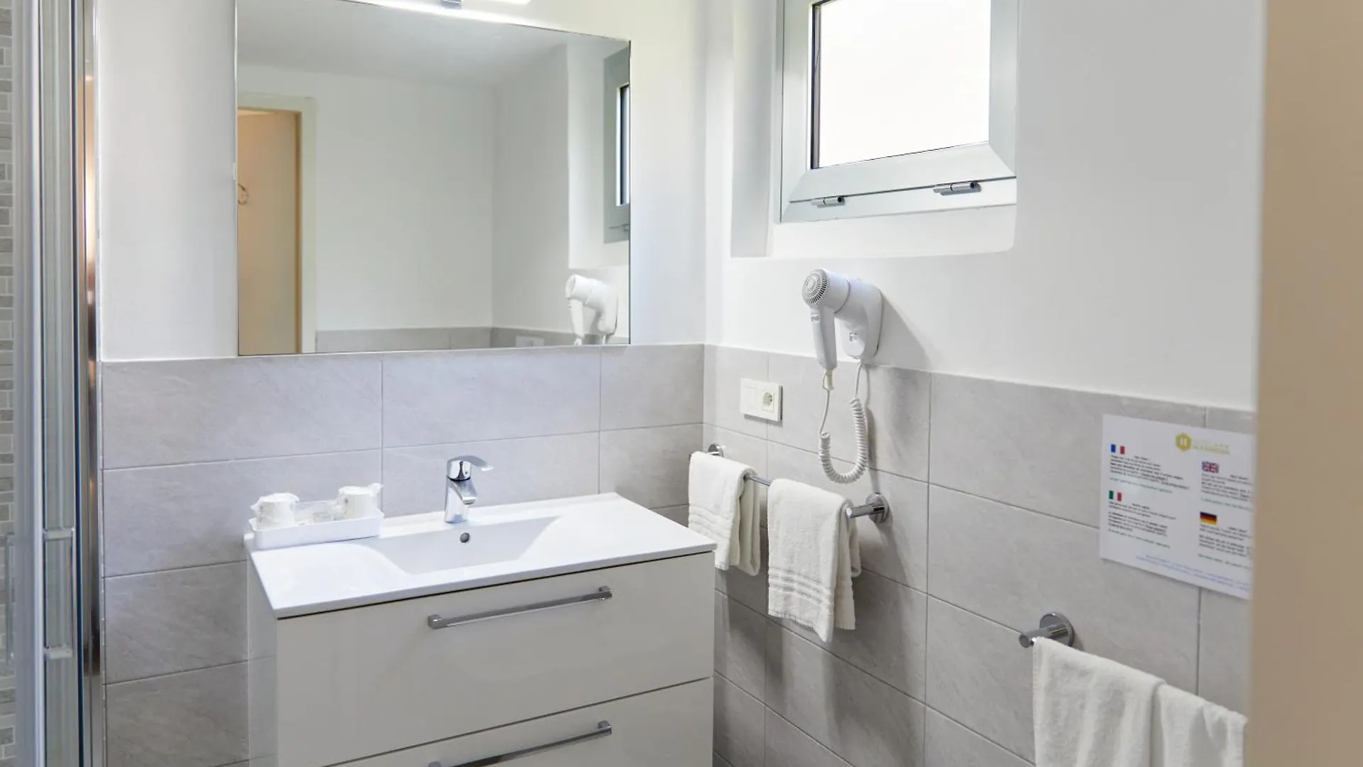 Hotel Alexandra Roquebrune-Cap-Martin 3*,  Francja